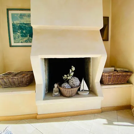 Sun House And Hill Tatil Evi Lesa